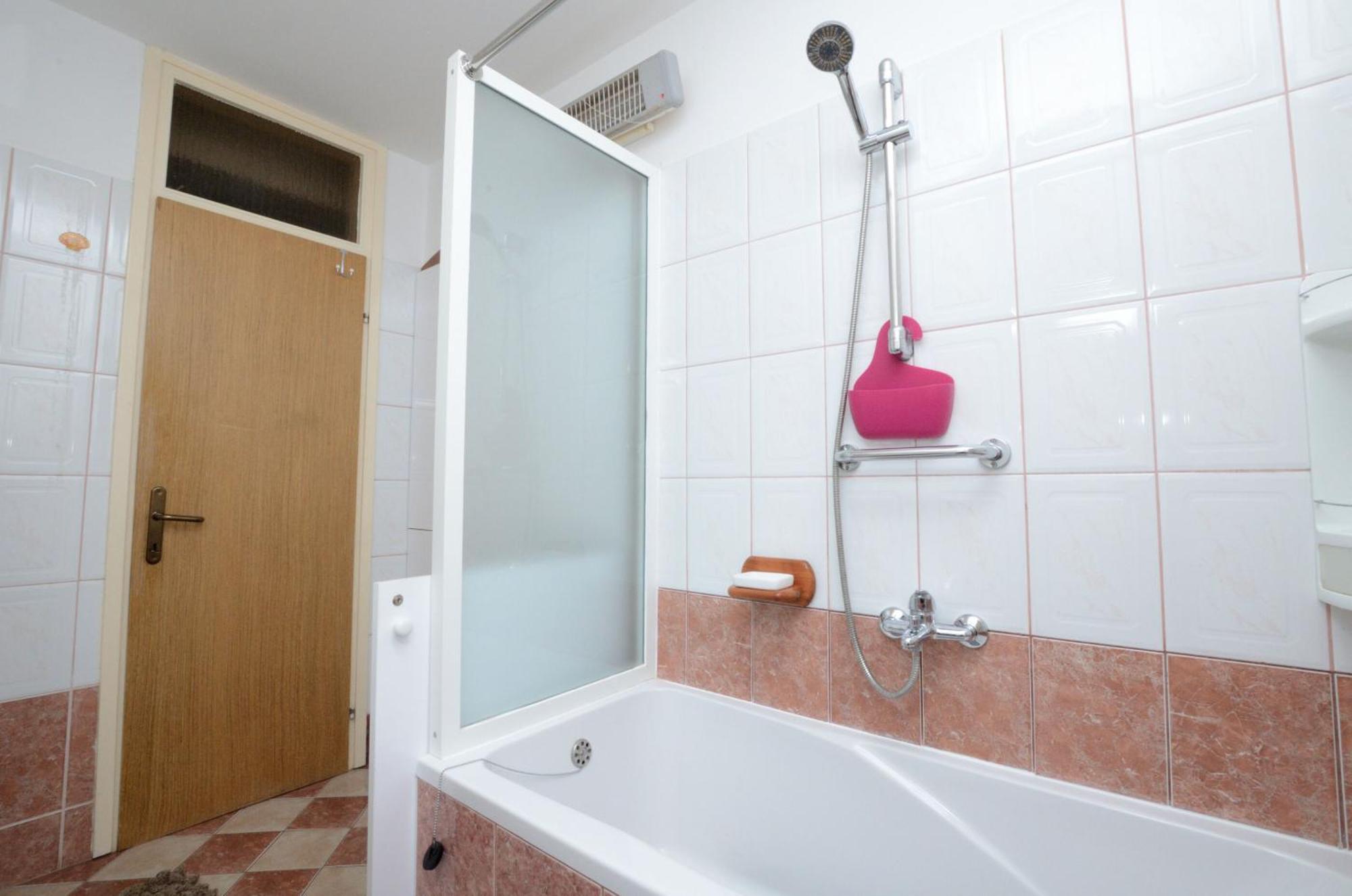 Lory Apartment